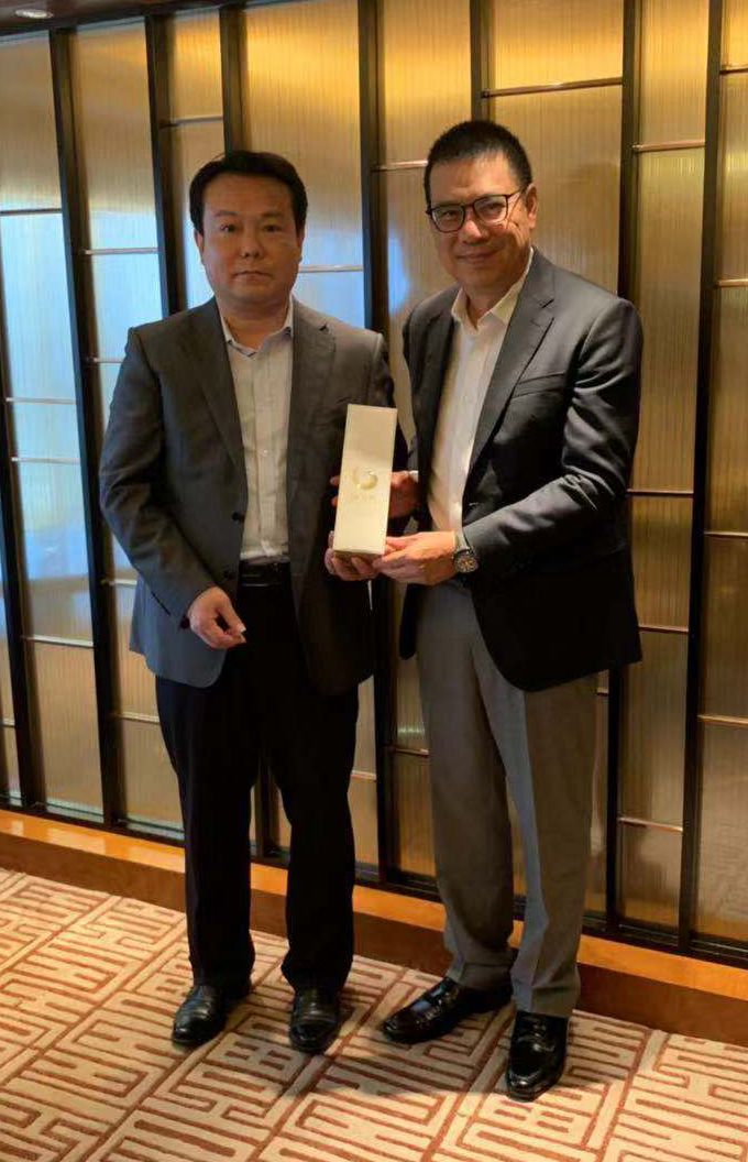 10月10日上午，公司董事长周立军在北京会见来访的泰国皇家SCG集团代表团